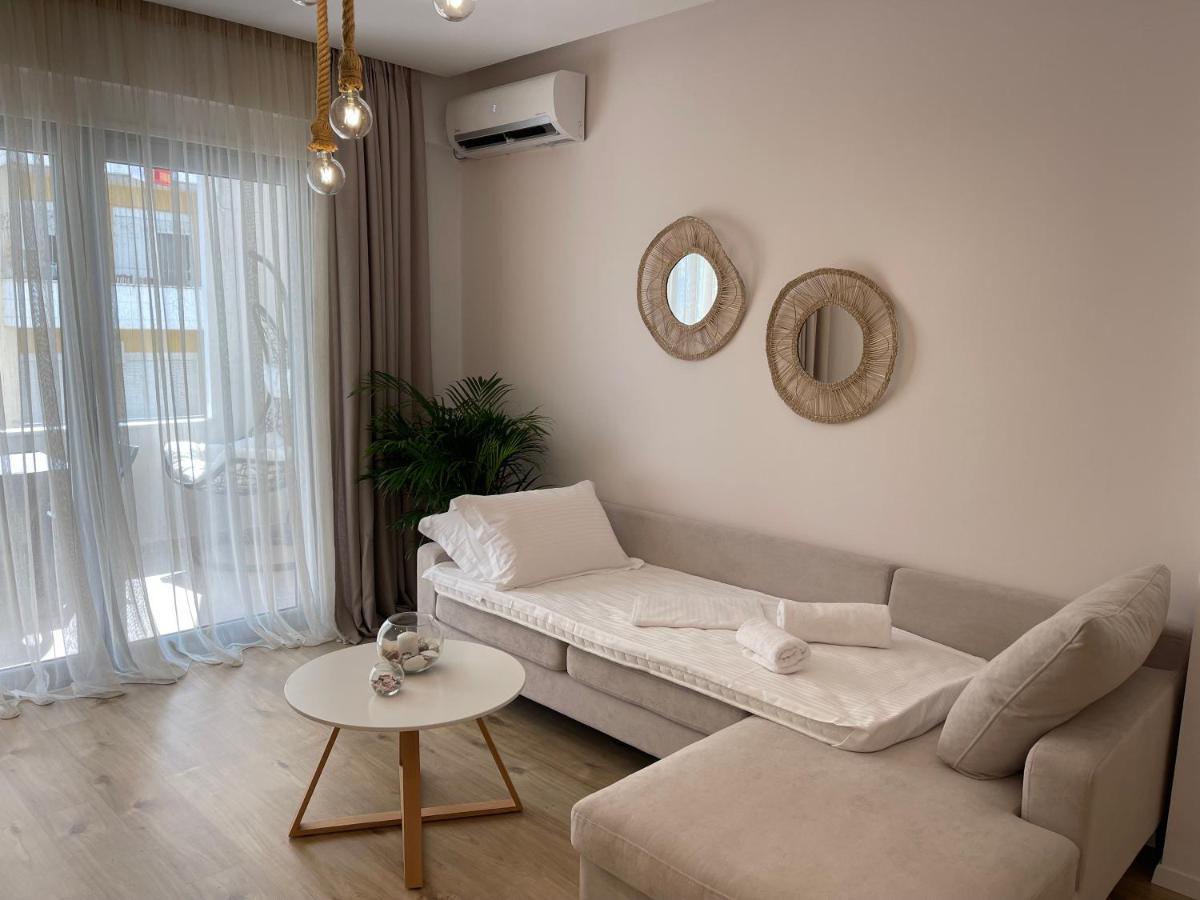 Seabreeze Lungomare Vlore Exterior photo